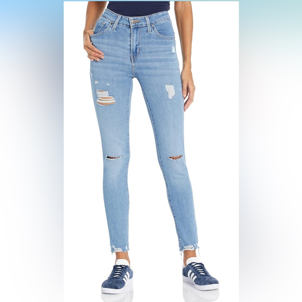 Levi high rise skinny jeans Size 29